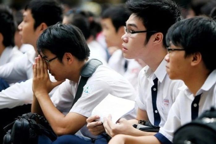 Những điều 2k4 cần lưu ý khi đặt nguyện vọng xét tuyển Đại học