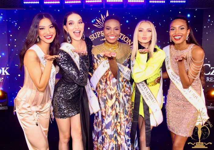 Những miss câu giờ của Vbiz: Kim Duyên bận đi tìm cây son đỏ