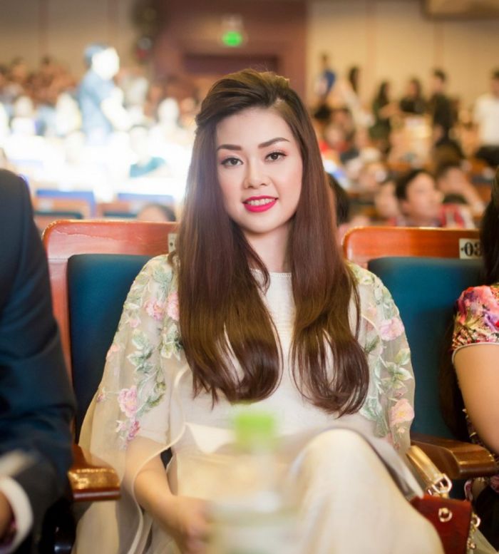 Dàn mỹ nhân lên ngôi Hoa hậu các Dân tộc: có người trả vương miện