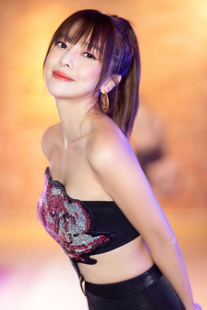 Những mỹ nhân Việt thoải mái công khai quen đại gia