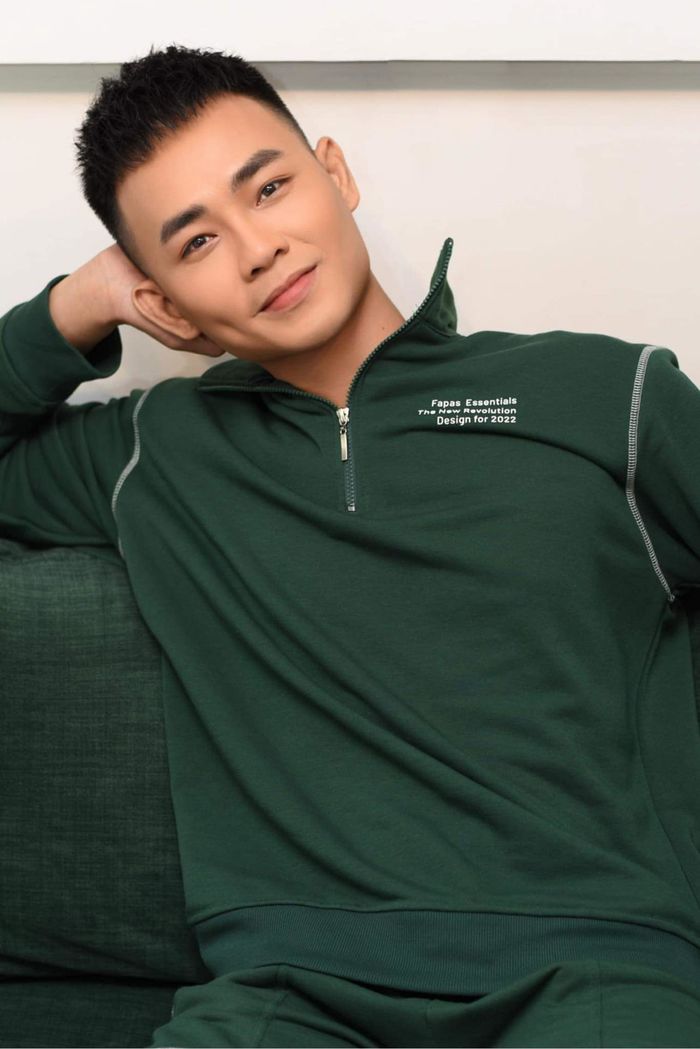 Những sao Việt xuất thân từ phụ hồ: Anh Tú thành hot boy làng hài