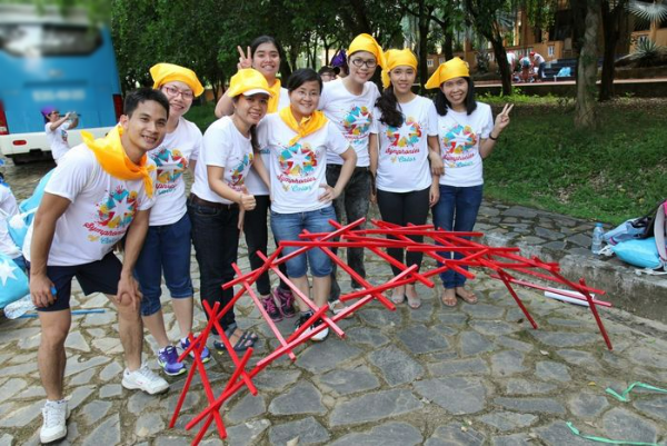 Những trò chơi team building bựa nhưng vẫn rất lành mạnh