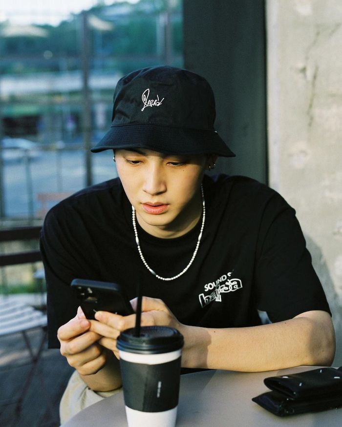 Nỗi khổ của các trưởng nhóm Kpop: Gánh trên vai nhiều áp lực không tên