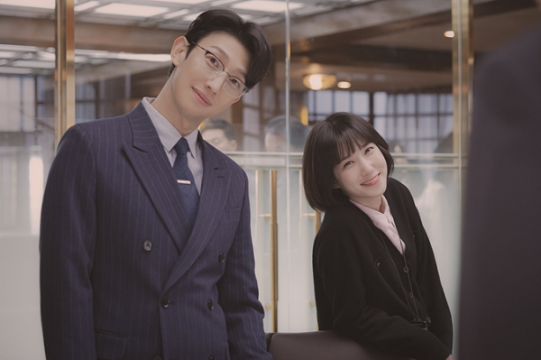 Nữ Luật Sư Kỳ Lạ là bệ phóng cho loạt sao: Kang Tae Oh vụt sáng