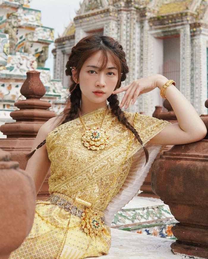 Trang thông tin Chính phủ nhắc nhở trend quay clip trên máy bay