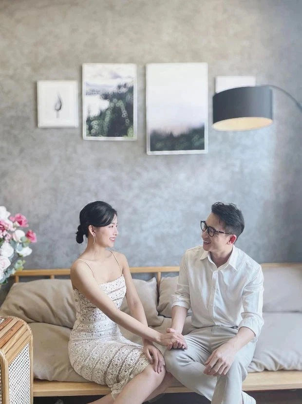 Phan Mạnh Quỳnh sau khi kết hôn: Vợ là nhất, nay có thêm trái ngọt