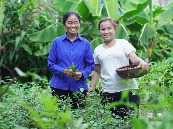 Quỳnh Trần JP dành hết thời gian ngao du cùng mẹ