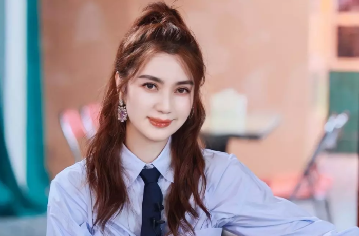 Sao Cbiz cưới nhầm chồng: Đẹp như Đồng Tuyển cũng chịu khổ nhục