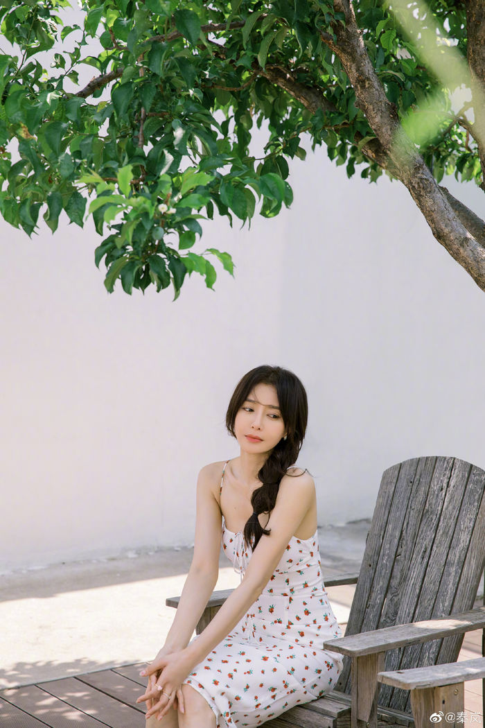 Sao Cbiz tuổi trung niên sở hữu body cực cháy, đẹp như gái xuân thì