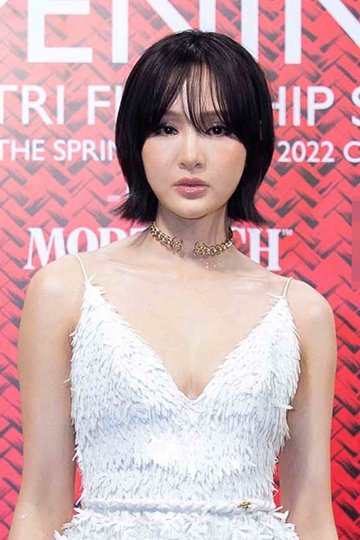 Sao Việt hóa ma-nơ-canh: Bình An - Phương Nga đẹp như tượng tạc