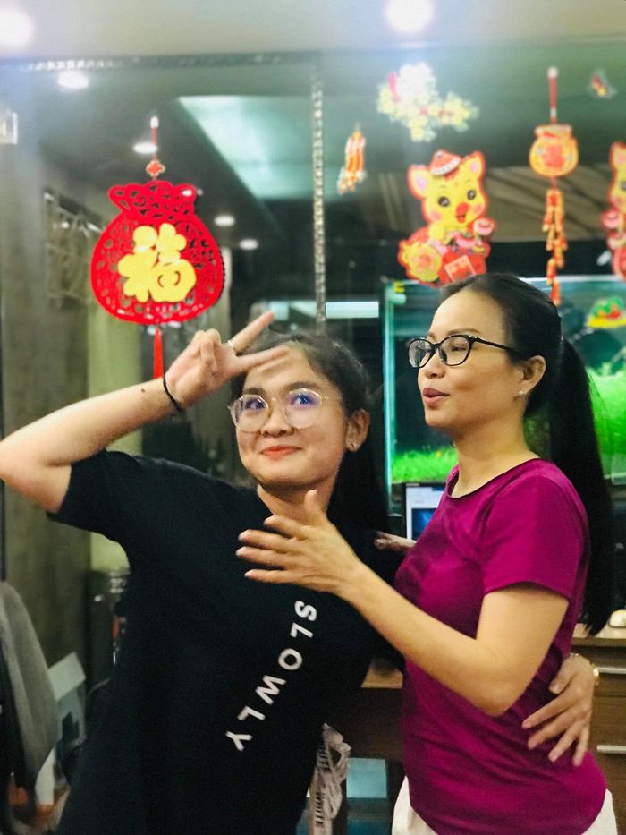 Sao Việt yêu đồng giới: BB Trần được ủng hộ, Thiện Nhân thì không