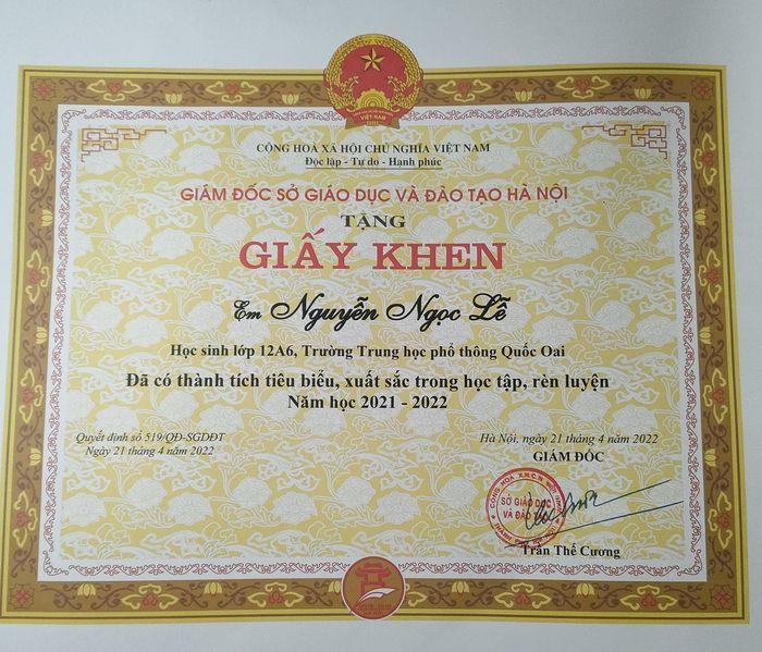 Thủ khoa 2k4: Không chơi mạng xã hội, không dùng điện thoại
