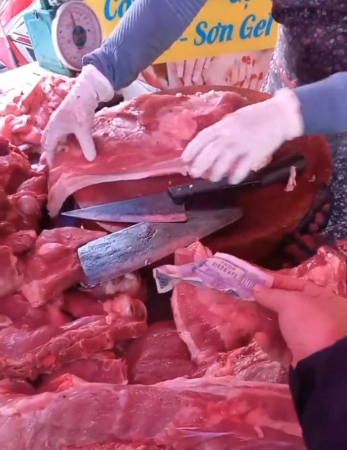 Thử thách nấu mâm cơm thời bão giá không quá 20.000 đồng