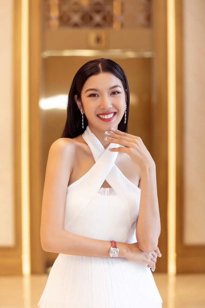 Thúy Vân phủ nhận ra MV công kích Miss Universe Vietnam 2019