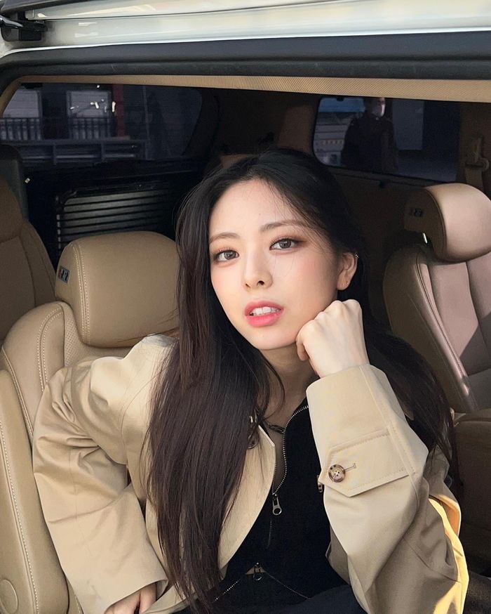 Visual thỏ nhà JYP đúng là chân ái: Cứ cười là khiến fan xỉu tim