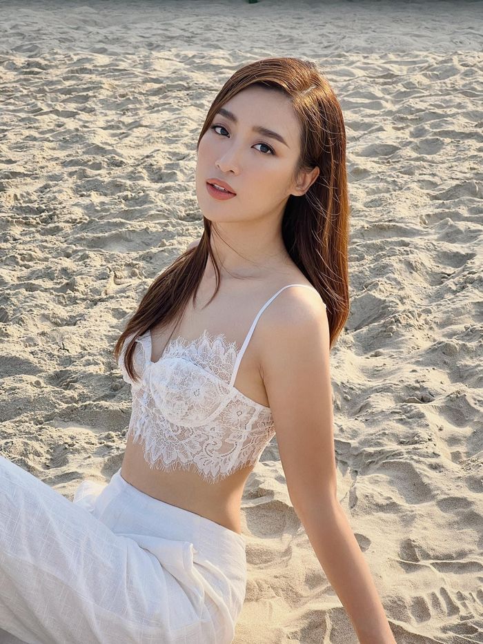 Bật mí bí quyết để đẹp từ da đến dáng của Hoa hậu Đỗ Mỹ Linh