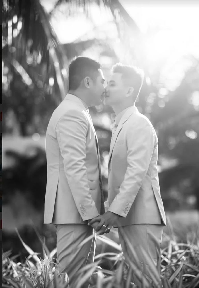Đám cưới LGBT hot nhất Đồng Tháp: 52 cây vàng, sổ tiết kiệm 2 tỷ