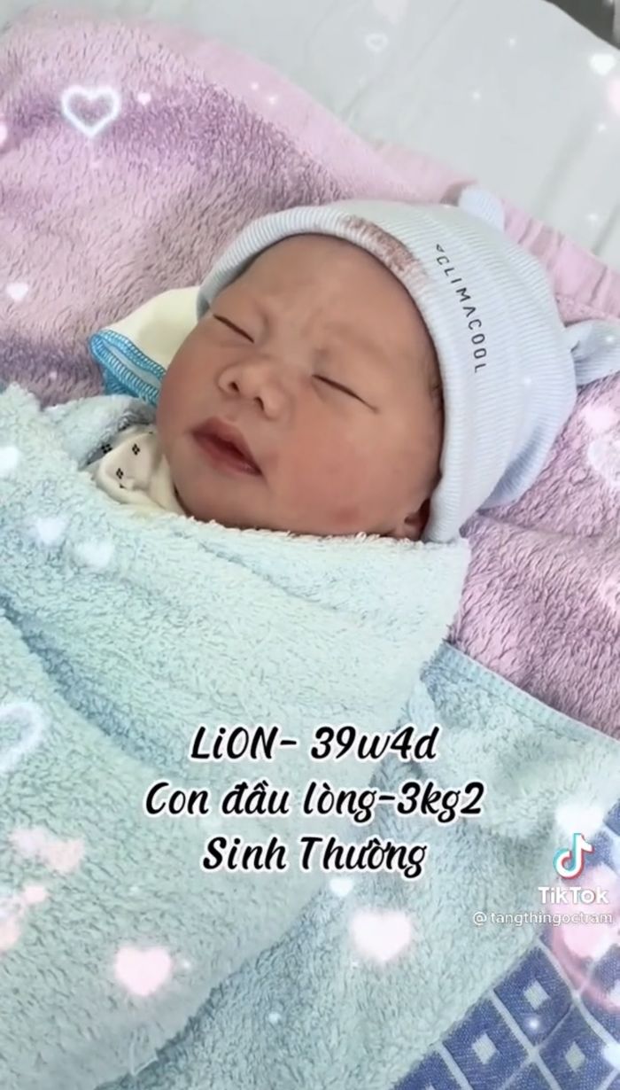 Nỗi đau nào bằng đau lúc sinh nở: Vì con mẹ chịu đựng trong hạnh phúc