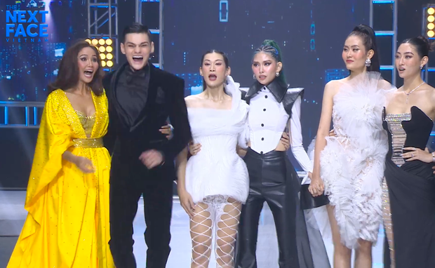 1001 biểu cảm của sao Việt khi học trò đăng quang