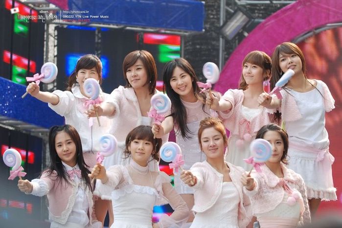 Điều thú vị ở Kpop: SNSD từng ghét tên nhóm đến mức bật khóc