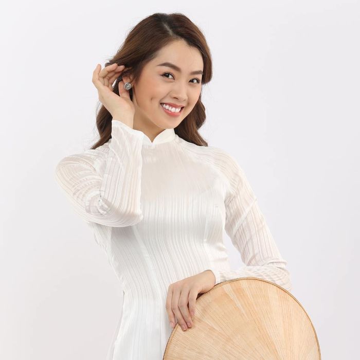 Nữ chính hẹn hò tìm được chân ái là chàng ca sĩ điển trai