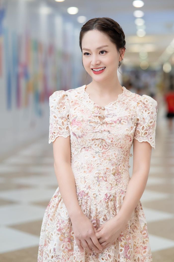 Thành tích dàn diễn viên hot nhất VTV: Phương oanh từng thi Hoa hậu
