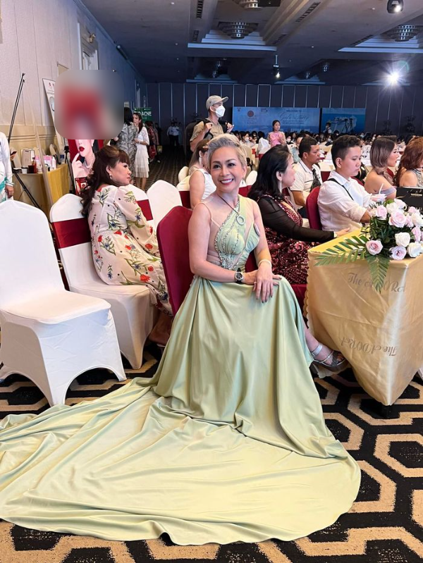 Mẹ chồng quốc dân U60 lên tiếng khi bị chê ô dề vì thi Hoa hậu