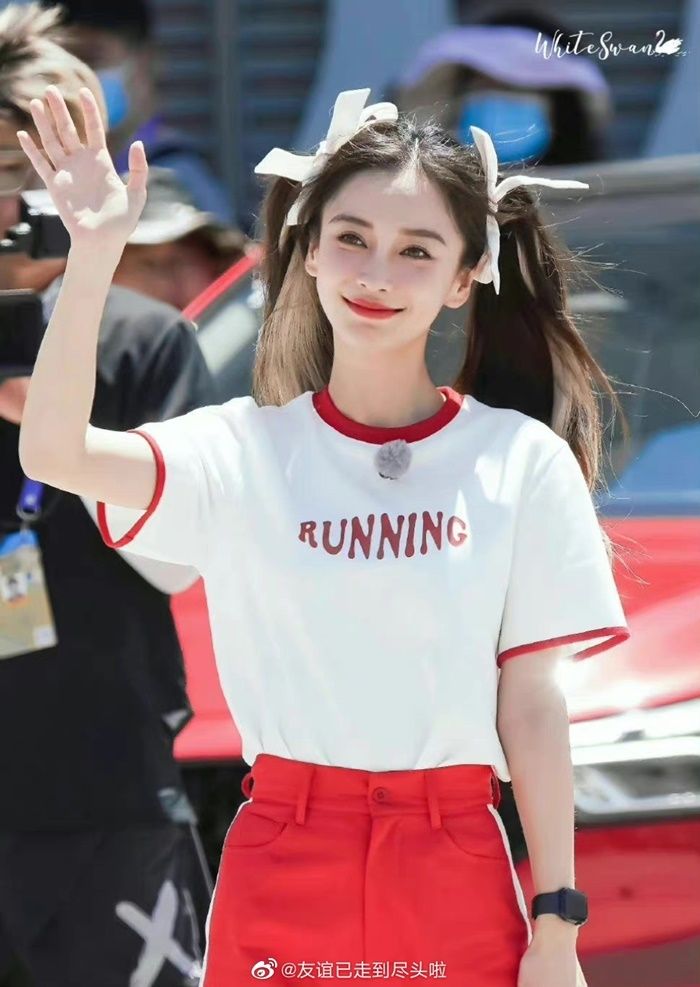 Văn hoá fandom Kpop - Cbiz: Concert tại Trung chưa bao giờ một màu