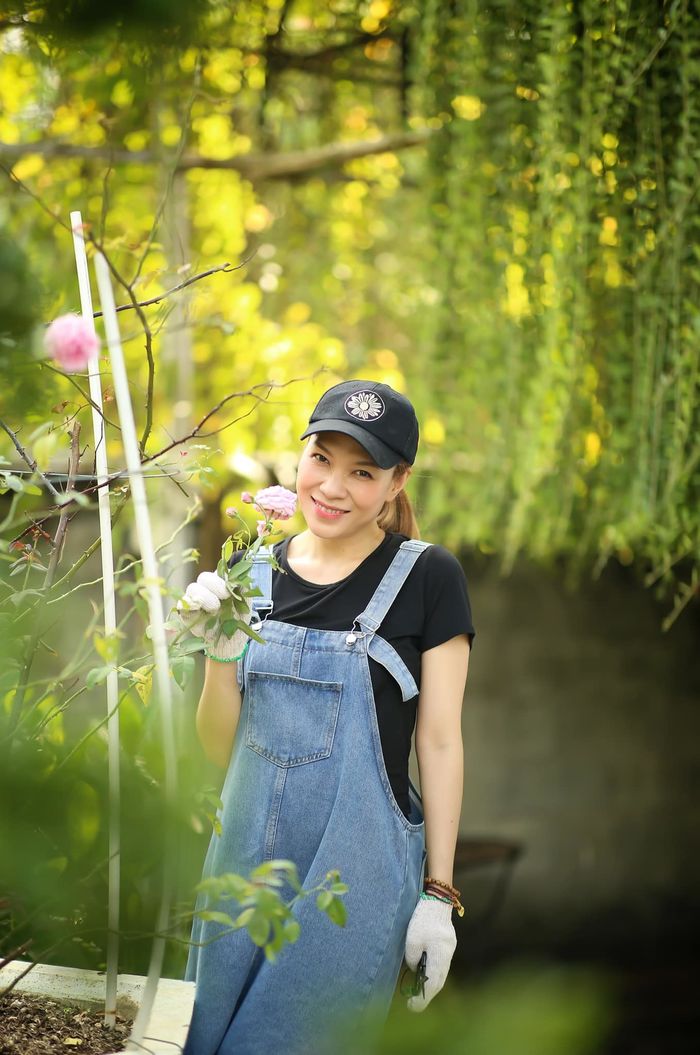 Ảnh hot sao Việt: Diễn viên hài Nguyên Thảo đi thi Hoa hậu