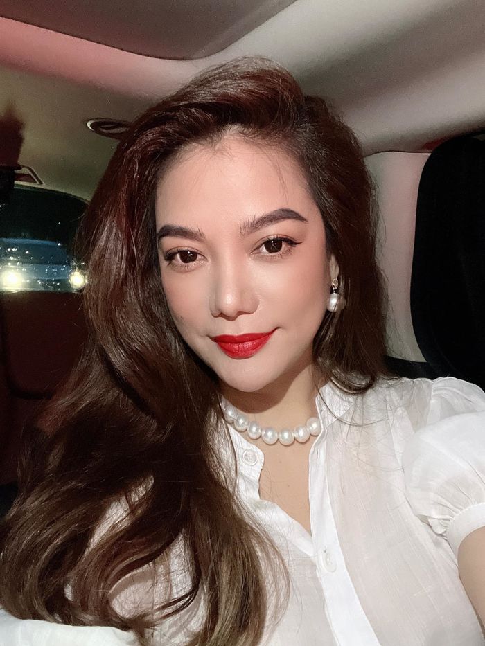 Ảnh thi Hoa hậu của diễn viên Việt: Anh Thư khả ái, đẹp chuẩn gái Việt