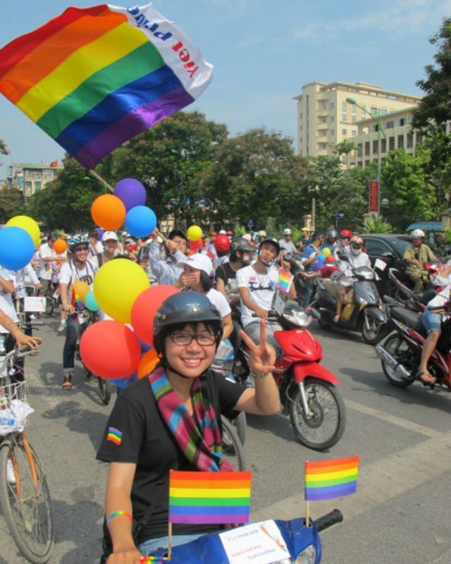 Bộ Y tế biến giấc mơ ban ngày của cộng đồng LGBT thành hiện thực