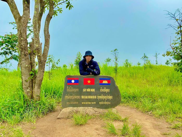 Chàng trai đi phượt một mình qua 41 tỉnh thành Việt Nam trong 32 ngày