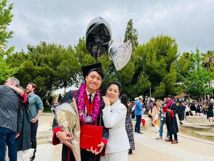 Con sao Việt là học bá: Cô cả Hồng Đào tốt nghiệp Đại học lớn tại Mỹ 