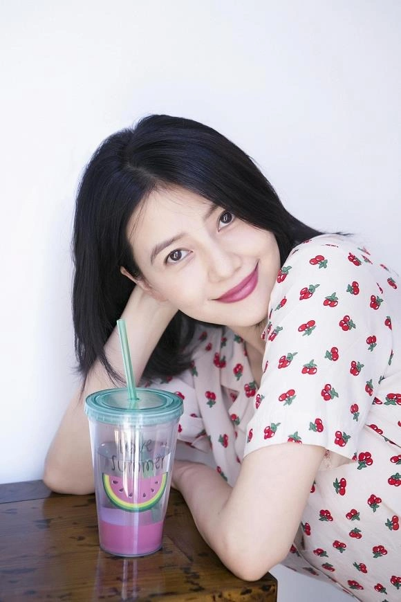 Cùng là Chu Chỉ Nhược: Mặt mộc Lê Tư đốn tim, Viên Viên ngược lại