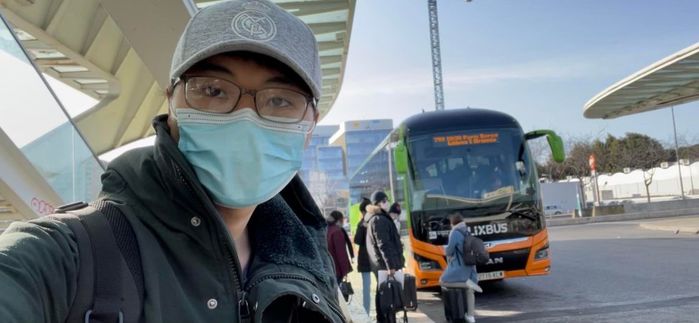 Du lịch style sinh viên: Chàng trai đi 15 nước châu Âu bằng xe buýt