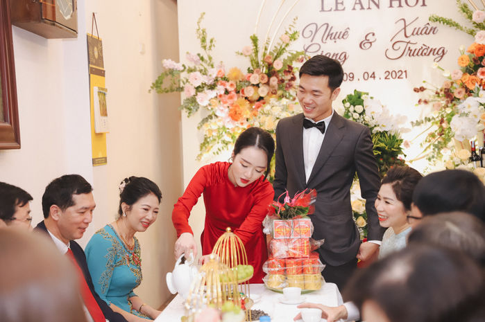 Duy Mạnh mừng sinh nhật quý tử 2 tuổi, Xuân Trường khoe con gái rượu