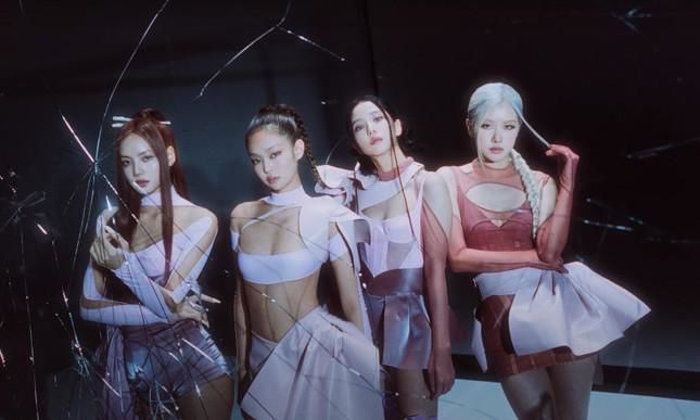 Hết thúc đẩy doanh thu hanbok BLACKPINK đưa đàn huyền cầm vào âm nhạc
