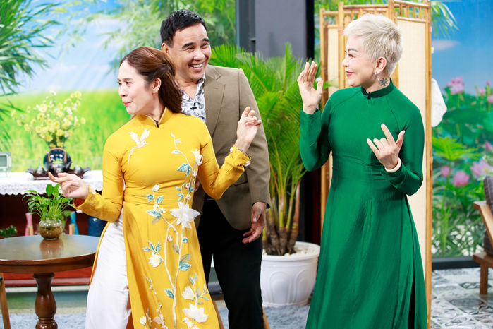 Học lỏm các bài tập đơn giản tại nhà của mẹ chồng quốc dân U60
