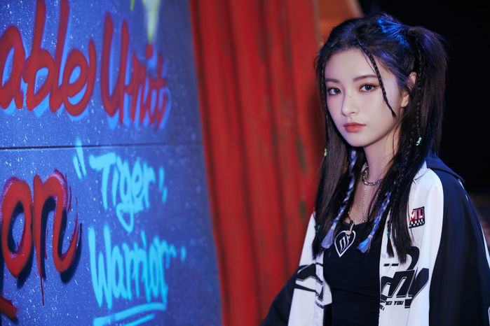 Idol Kpop từng thuộc đội cổ vũ trường học: Rosé (BLACKPINK) gây bão