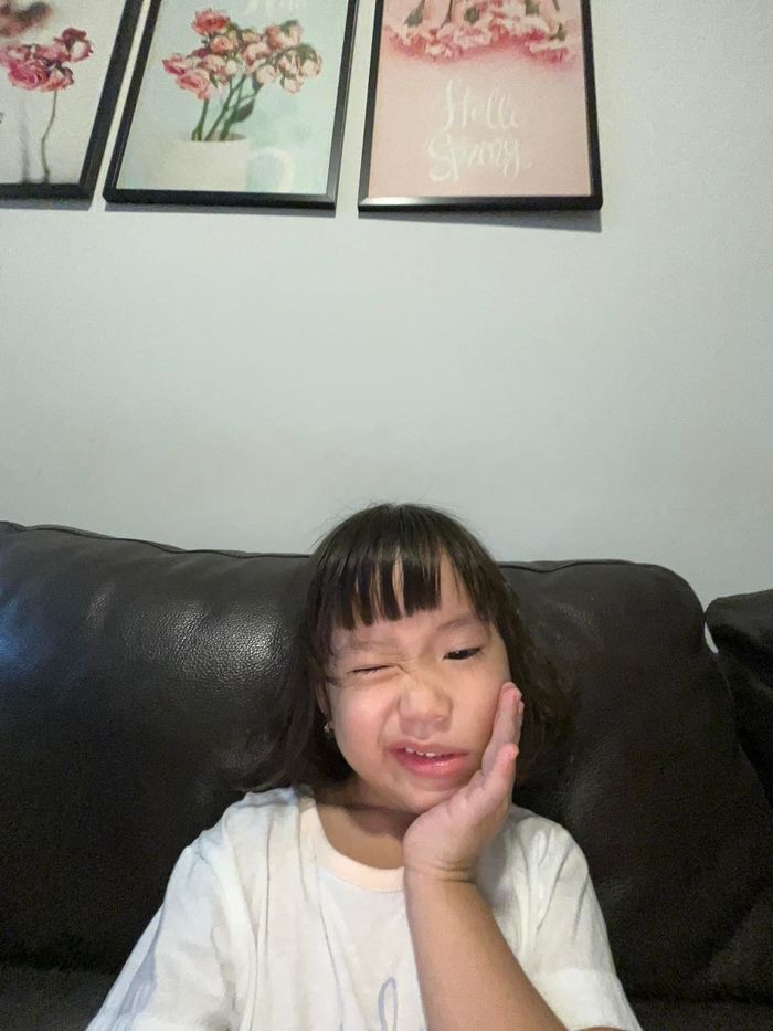Khi con cái sao Việt tự selfie: Ái nữ nhà JustaTee đúng meme
