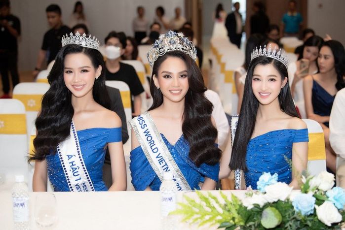 Bạn gái Đoàn Văn Hậu khẳng định không thi Hoa hậu, đang tập trung học