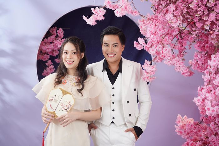 Kiều Oanh, Cát Tường ngỡ ngàng Duy Khương và vợ chưa 1 lần hôn môi