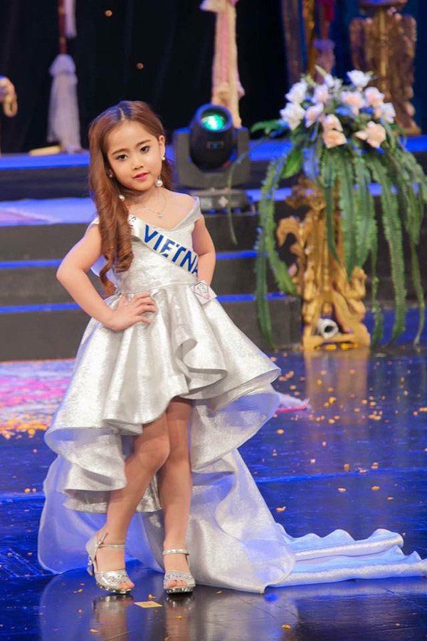 Mẫu nhí nổi tiếng nhất Hải Phòng sau 5 năm: Ngày càng nhuận sắc