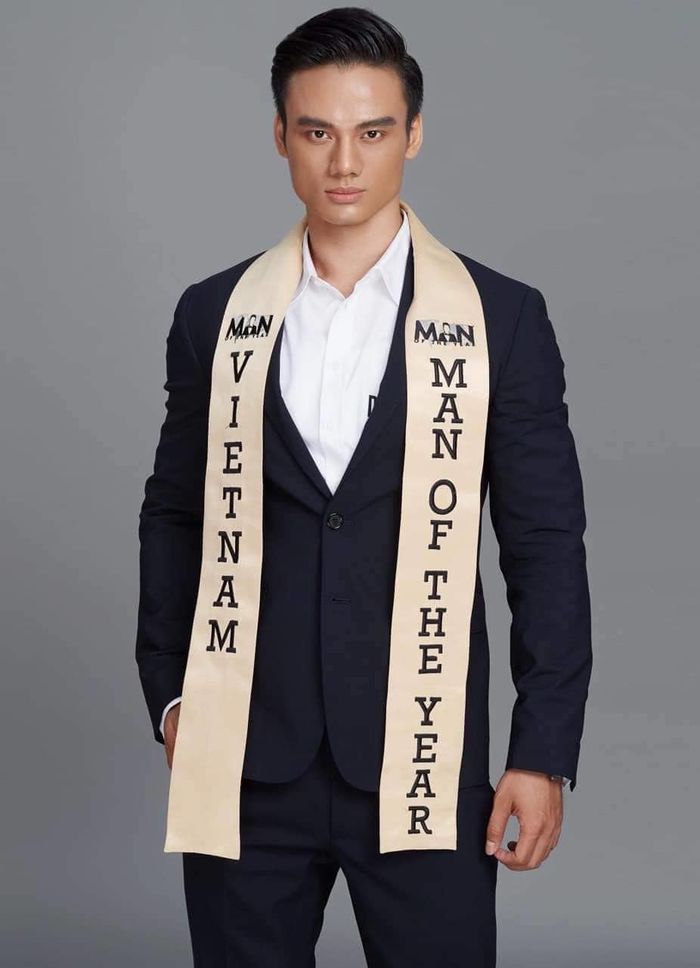 Minh Khắc cán đích Á Vương 1 tại Man Of The Year 2022