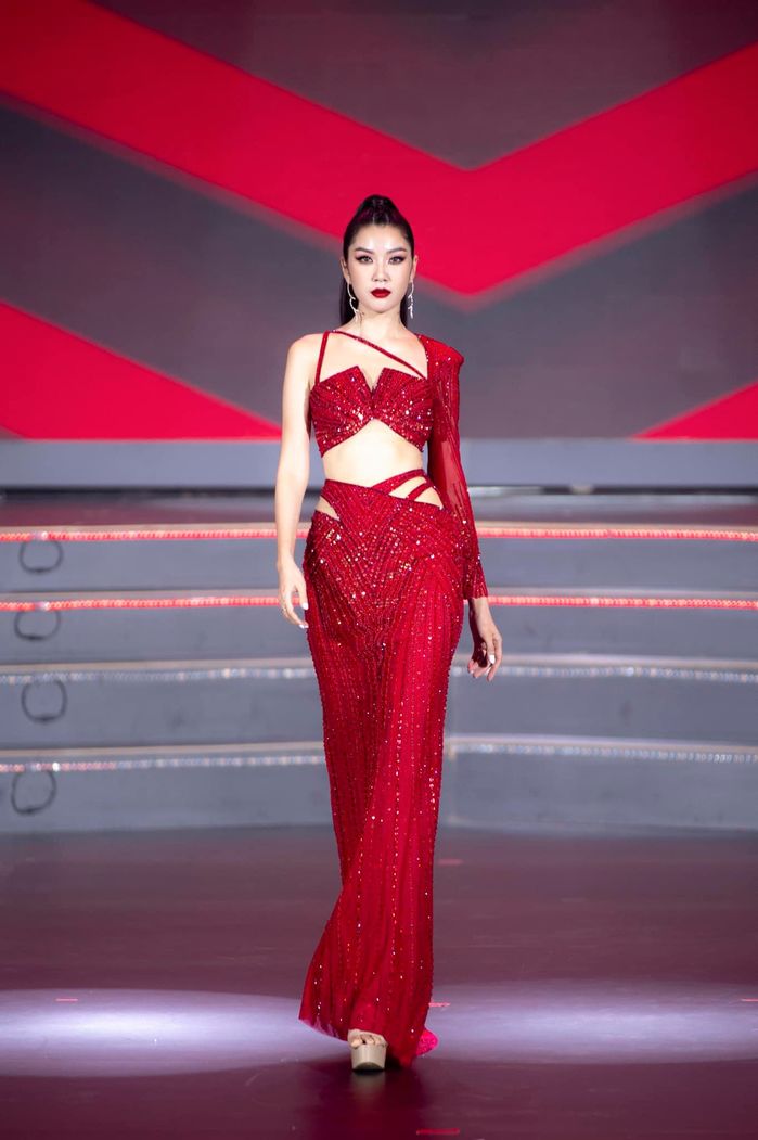 Miss Universe cho mẹ bỉm thi Hoa hậu: Dân tình gọi tên Thúy Vân