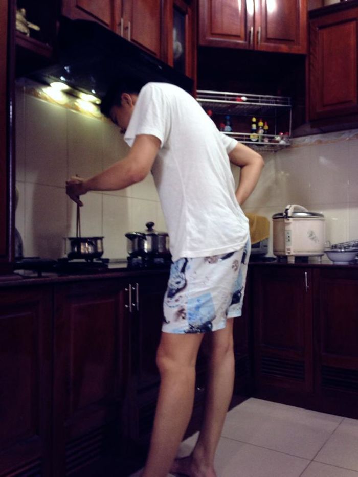 Mua nhà ở tuổi 30, chàng trai LGBT tiết lộ: Đưa tiền lương cho mẹ