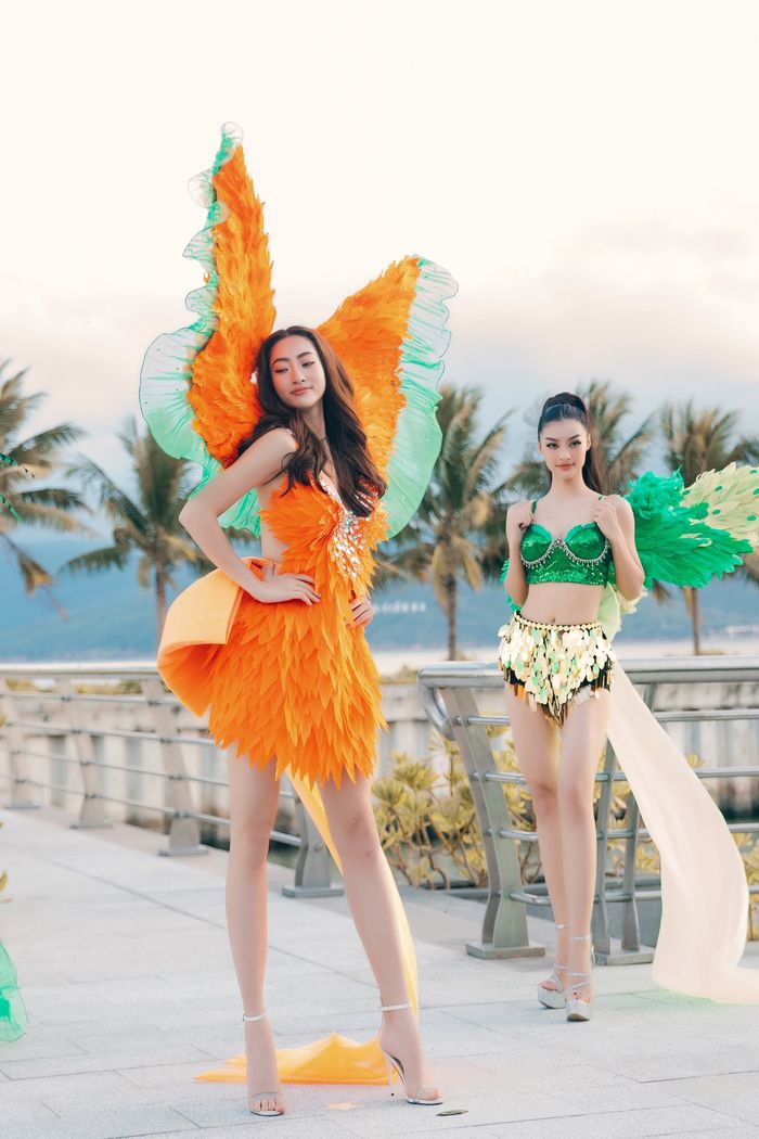 Mỹ nhân Việt diện style “đôi cánh thiên thần”: Hà Hồ chẳng thua ai