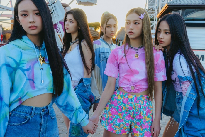 Mỹ nữ Việt 18 tuổi làm idol: Vừa debut đã xuất hiện cực chất ở sự kiện