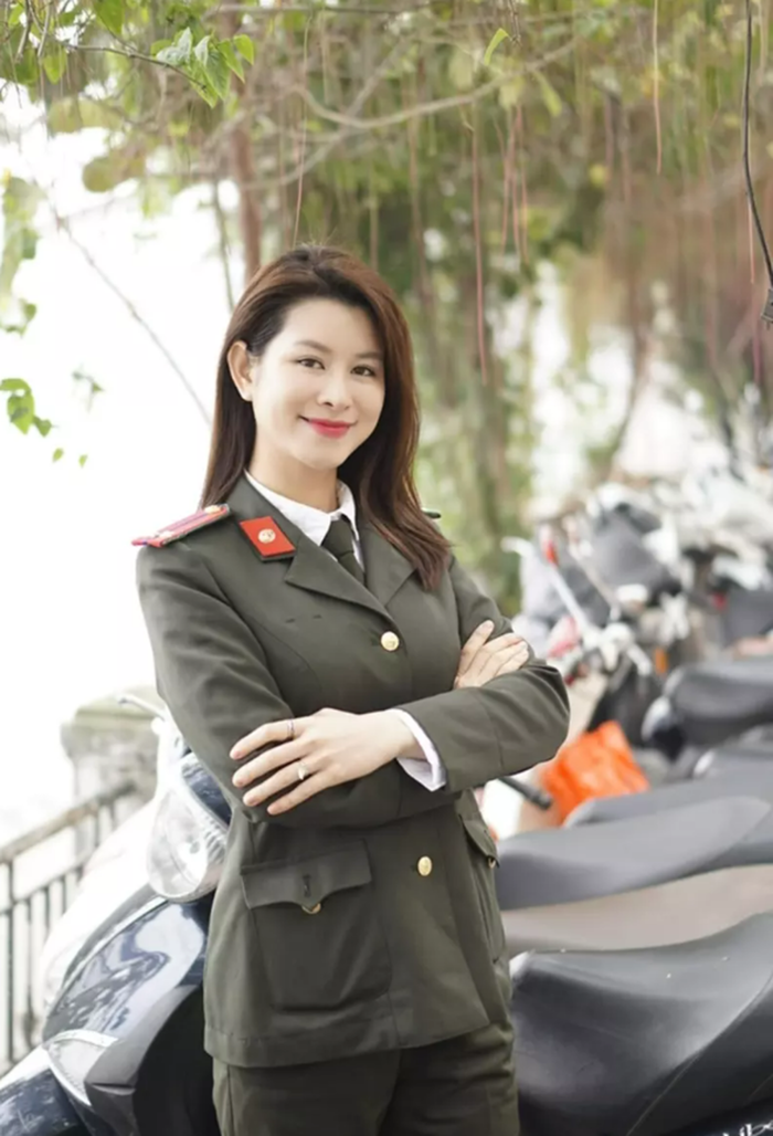 Ngắm nhan sắc đời thực của các nữ thiếu úy xinh đẹp VTV