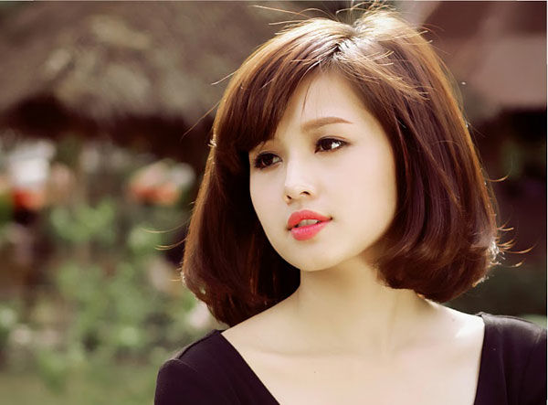 Nhan sắc hot girl đời đầu: Tâm Tít nuột nà, Elly Trần không nhận ra